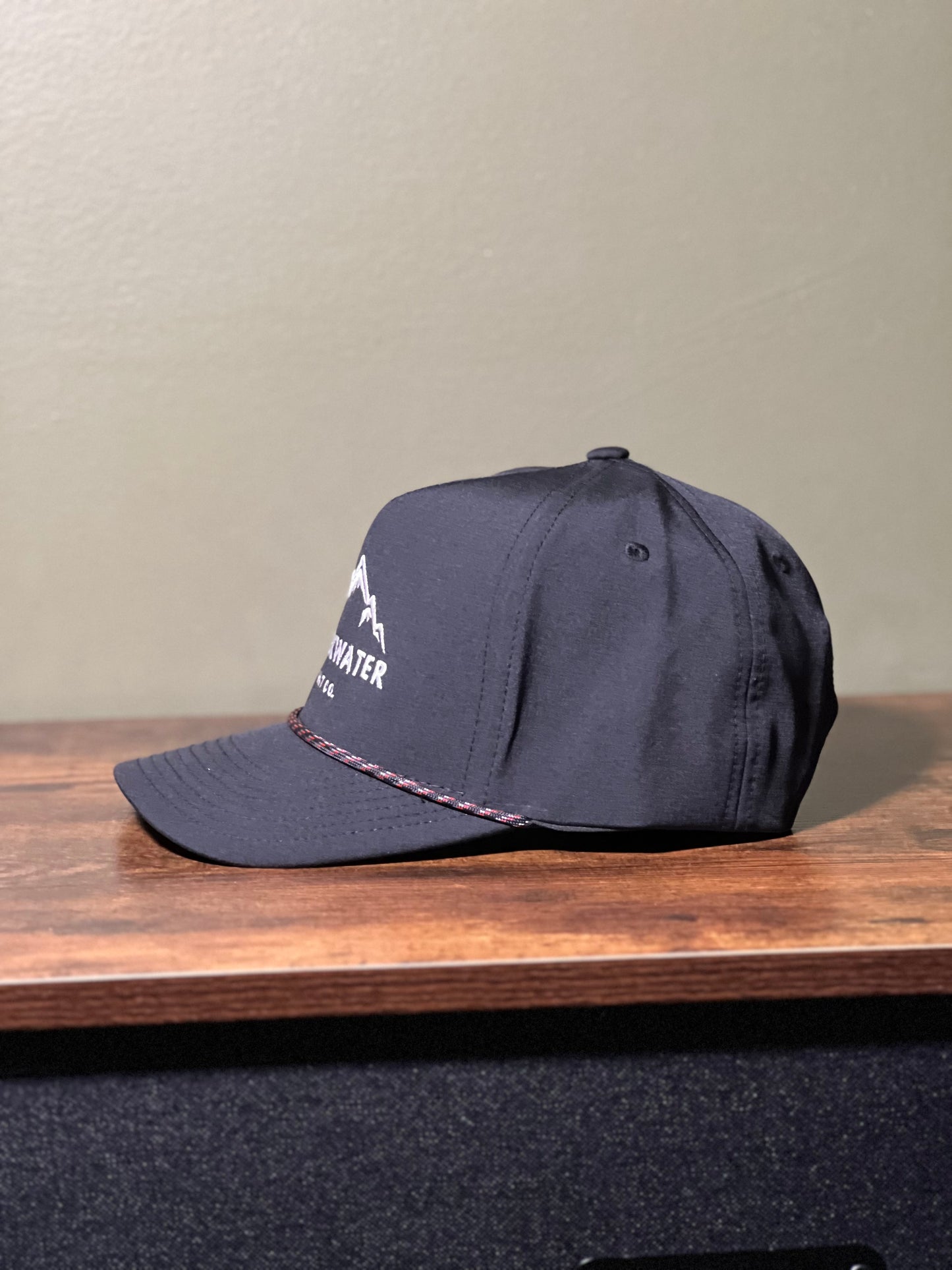 The Clean Cut (Black)